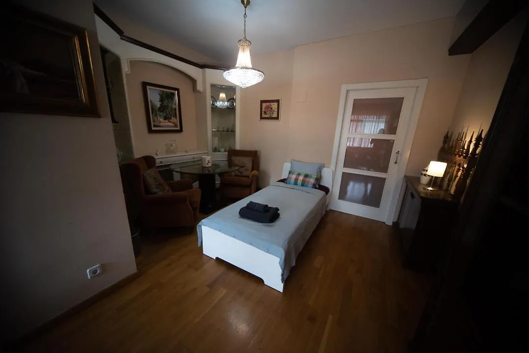 Traditional Rooms In Eixample Barcelona 0*,